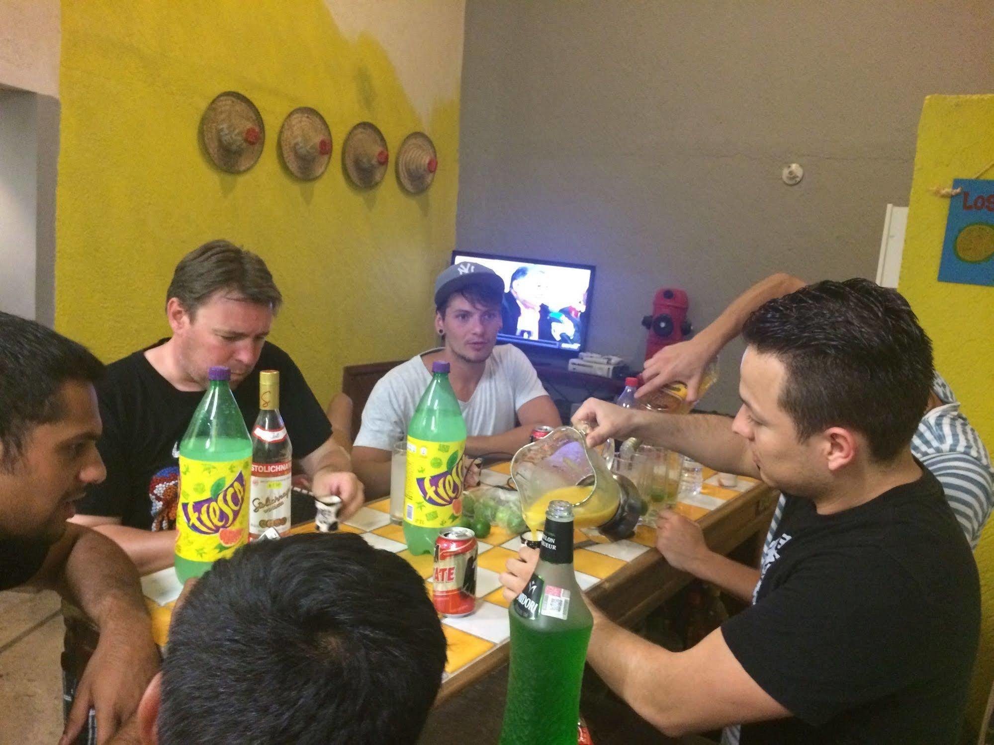 Bajas Cactus Hostel 卡波圣卢卡斯 外观 照片